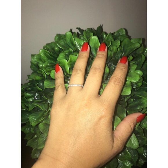 𝅺.925 Sterling Silver Platinum Plated Simulated Diamond 2mm Ring Elegant Band CZ - Picture 10 of 13